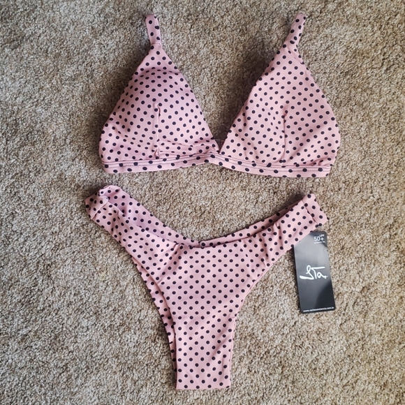 🆕️ SOLD Bikini - Picture 2 of 2